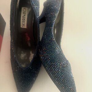 Vintage Caparros Ladies Pumps (8.5B) Blue.